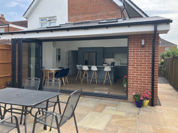 Hampshire Architect insulated extension in place of conservatory
