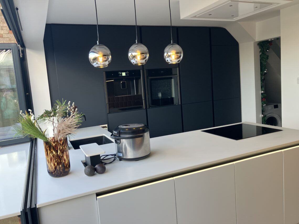 Stunning Kitchen Peninsular Hampshire Architect and Andrew Osborne Kitchens